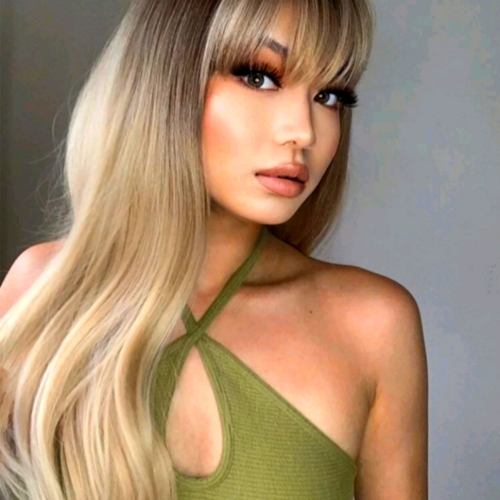 Woman's wig